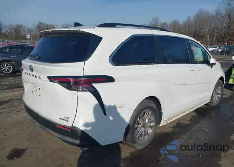 2024 Toyota Sienna Le from USA, damaged, VIN 5TDBSKFC9RS138713
